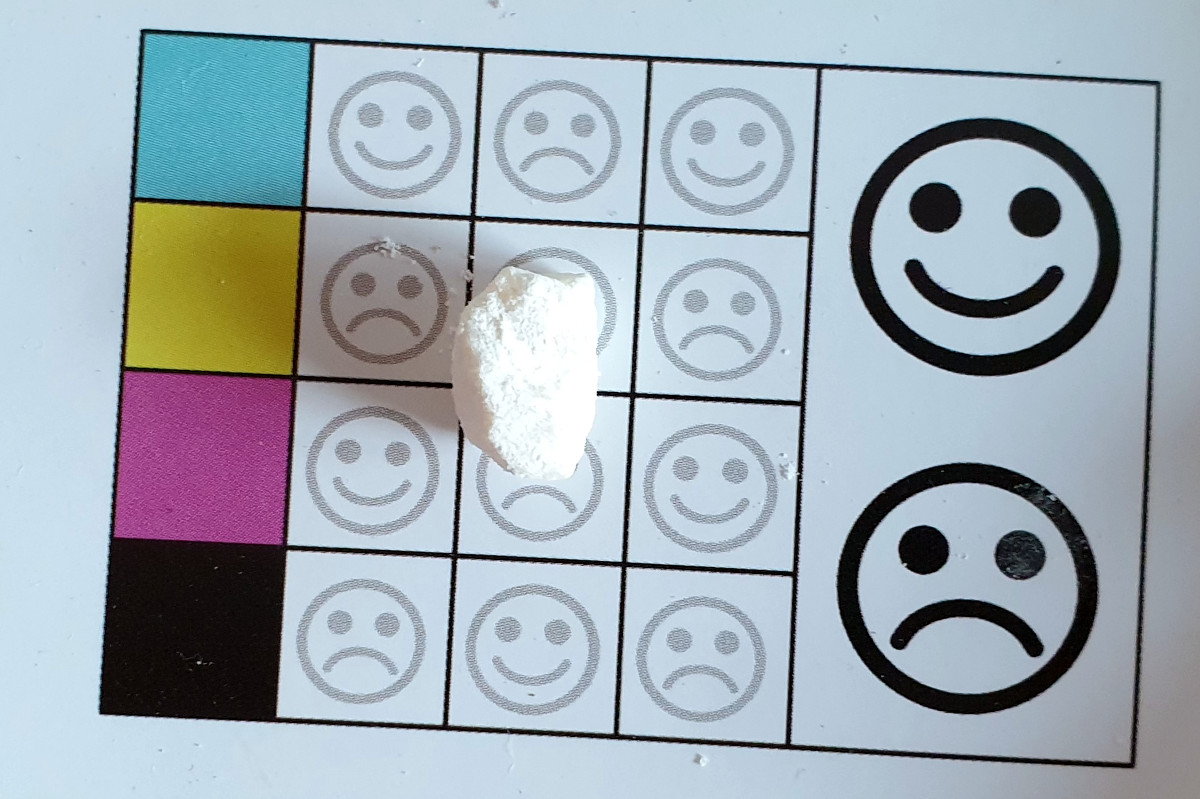 White rock of eutylone